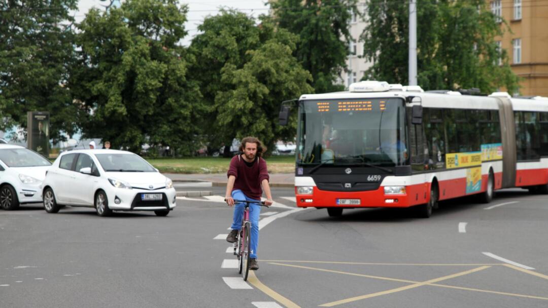 Cycling Around Victory Square